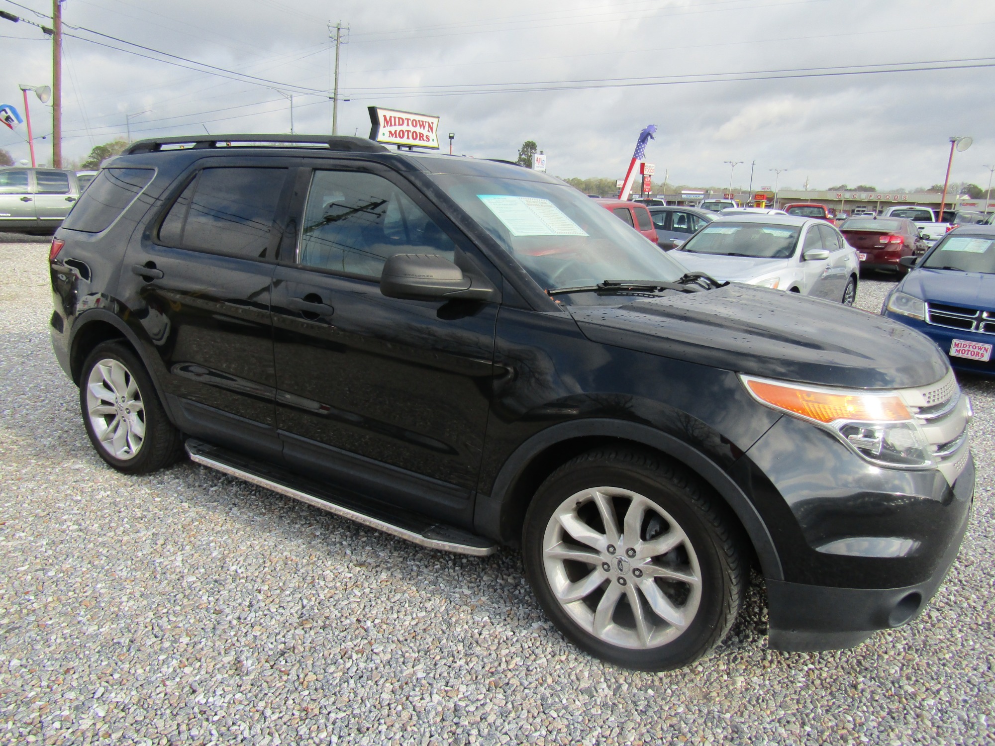 photo of 2013 Ford Explorer 